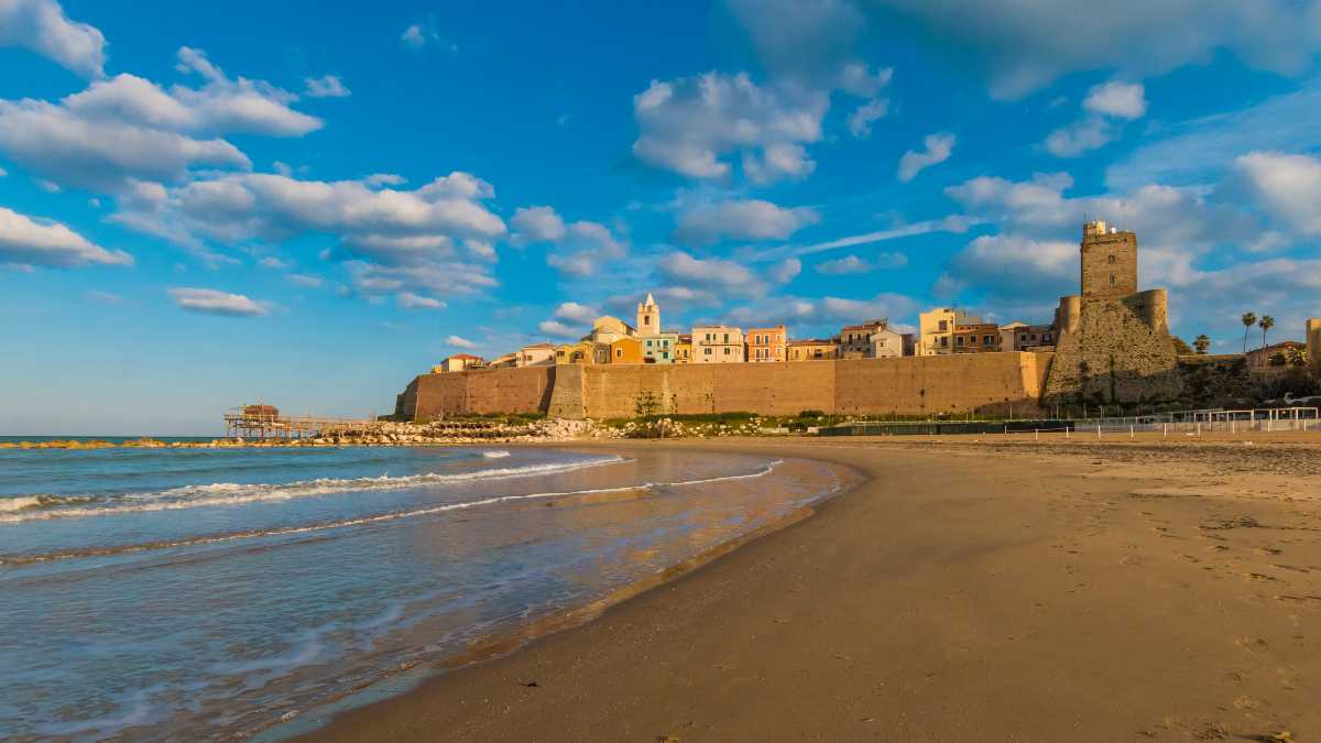 Le Spiagge Più Belle di Termoli: Un Paradiso sul Mare Adriatico