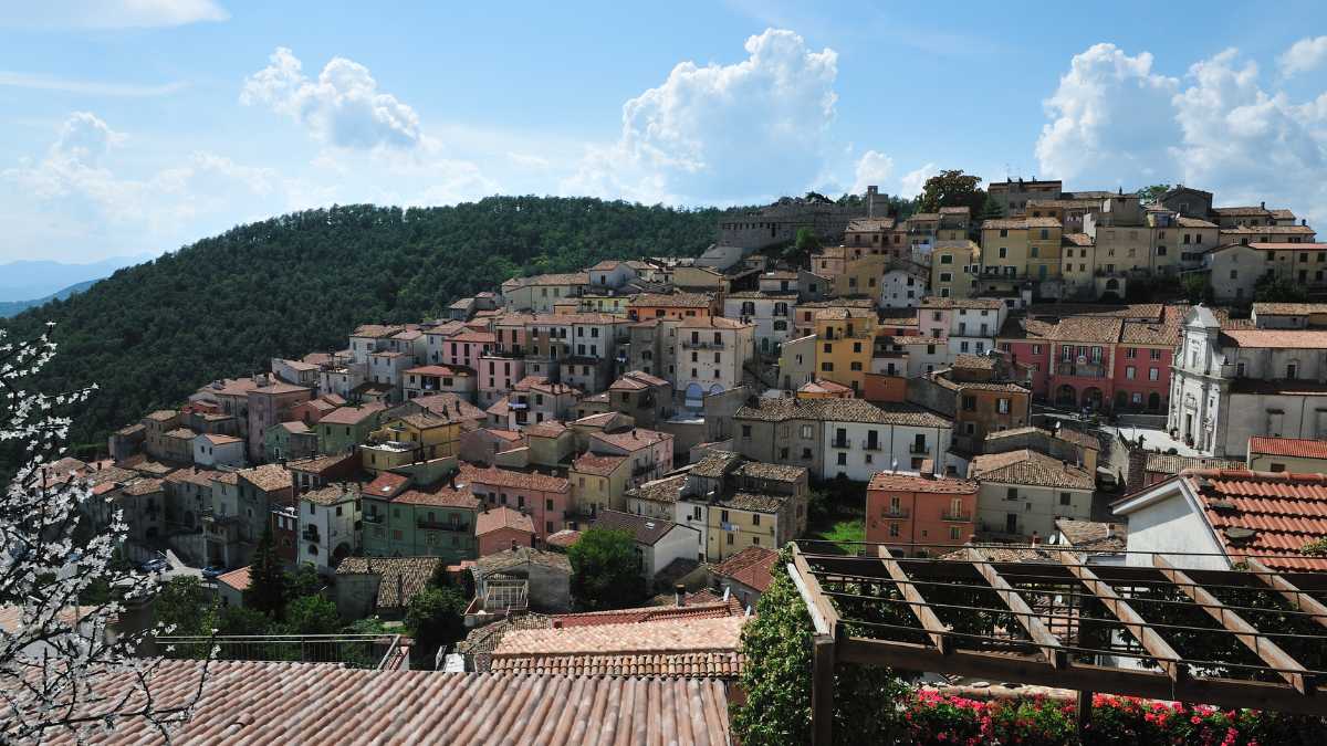 Isernia con Bambini: Avventure e Scoperte nella Città Antica